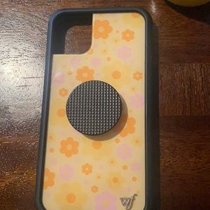 Wildflower case for iPhone 11